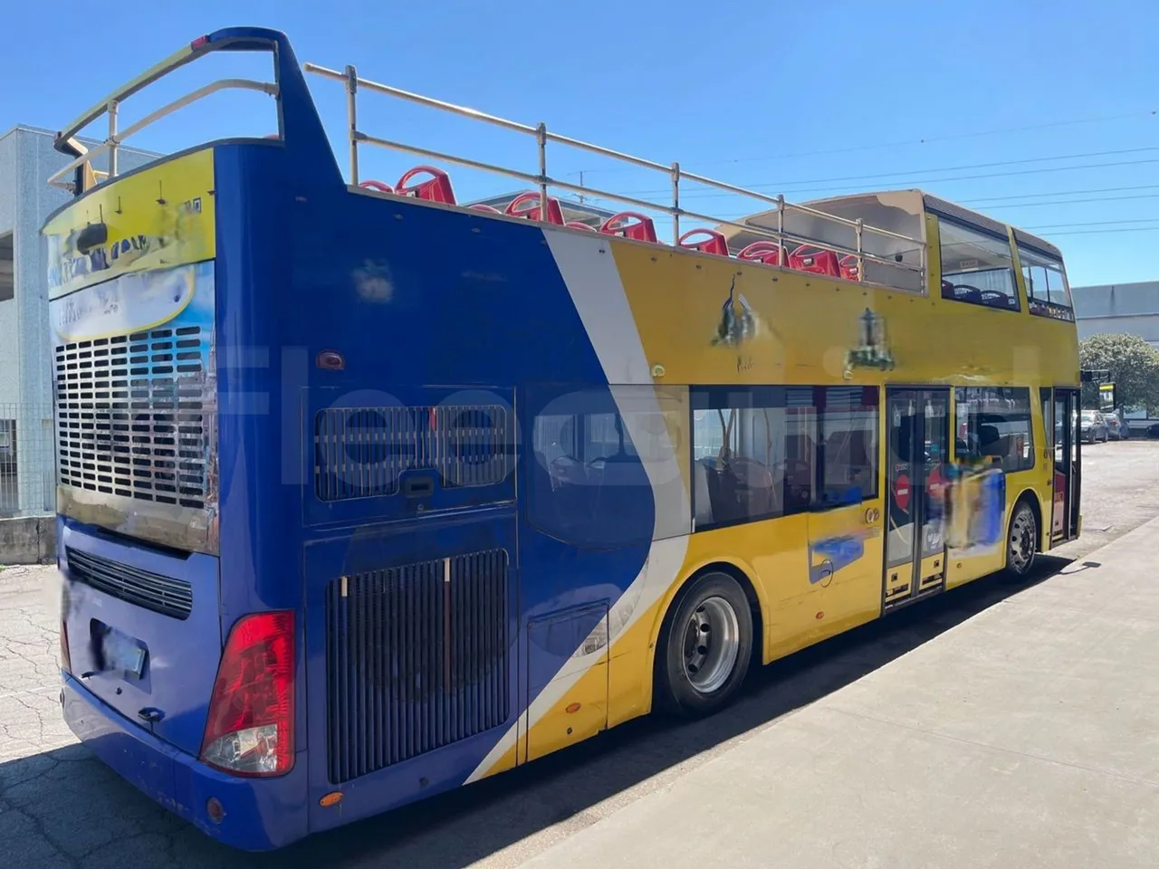 Ankai HFF6110GS1 ANKAI - Euro5 - 209kW - 11.400mt - 3/4 right rear doors closed