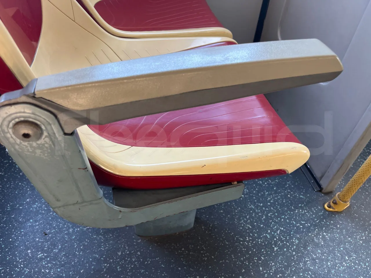 Ankai HFF6110GS1 ANKAI - Euro5 - 209kW - 11.400mt - armrest detail photo