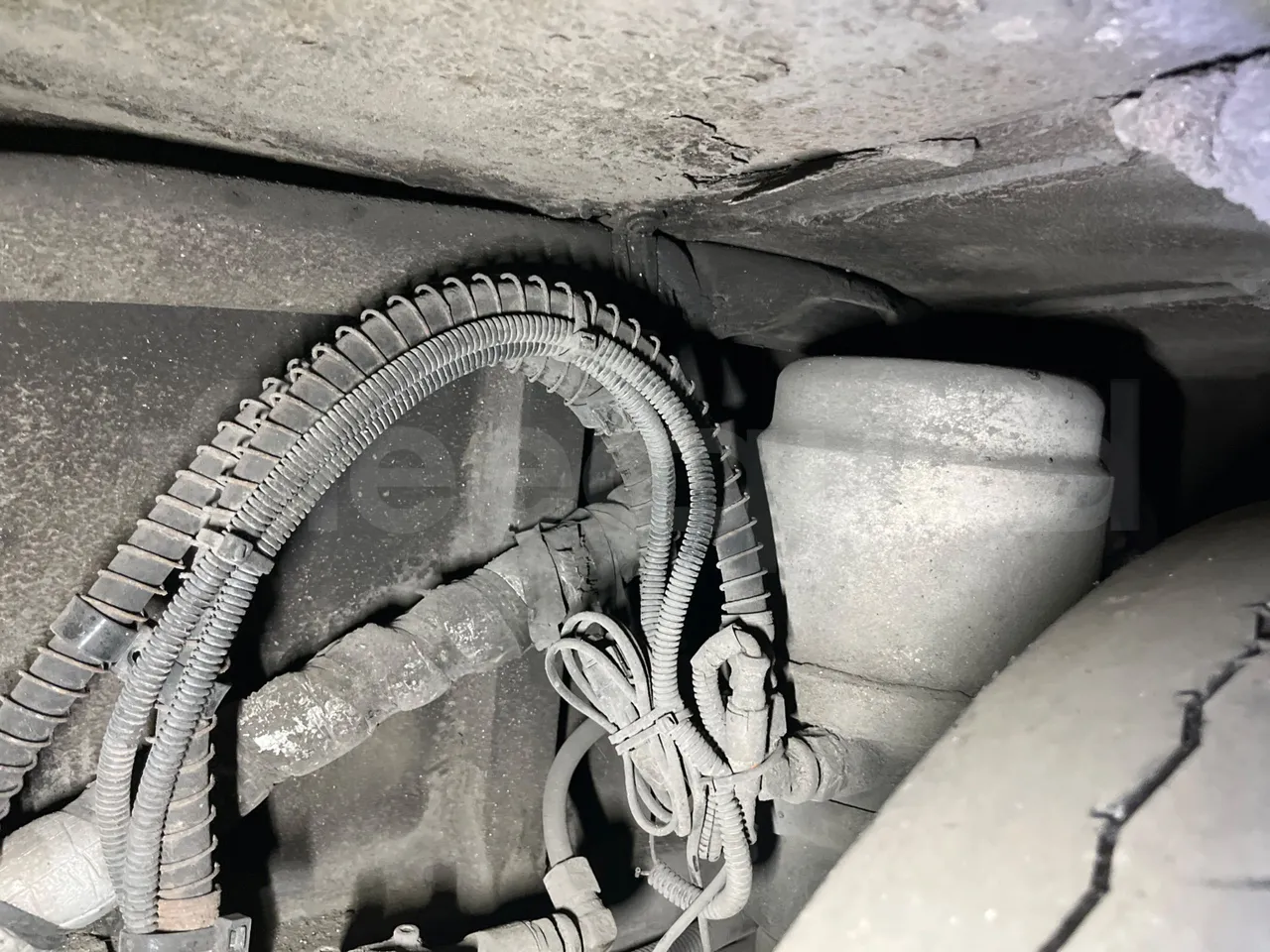 Ankai HFF6110GS1 ANKAI - Euro5 - 209kW - 11.400mt - axle 2 caliper brakes right