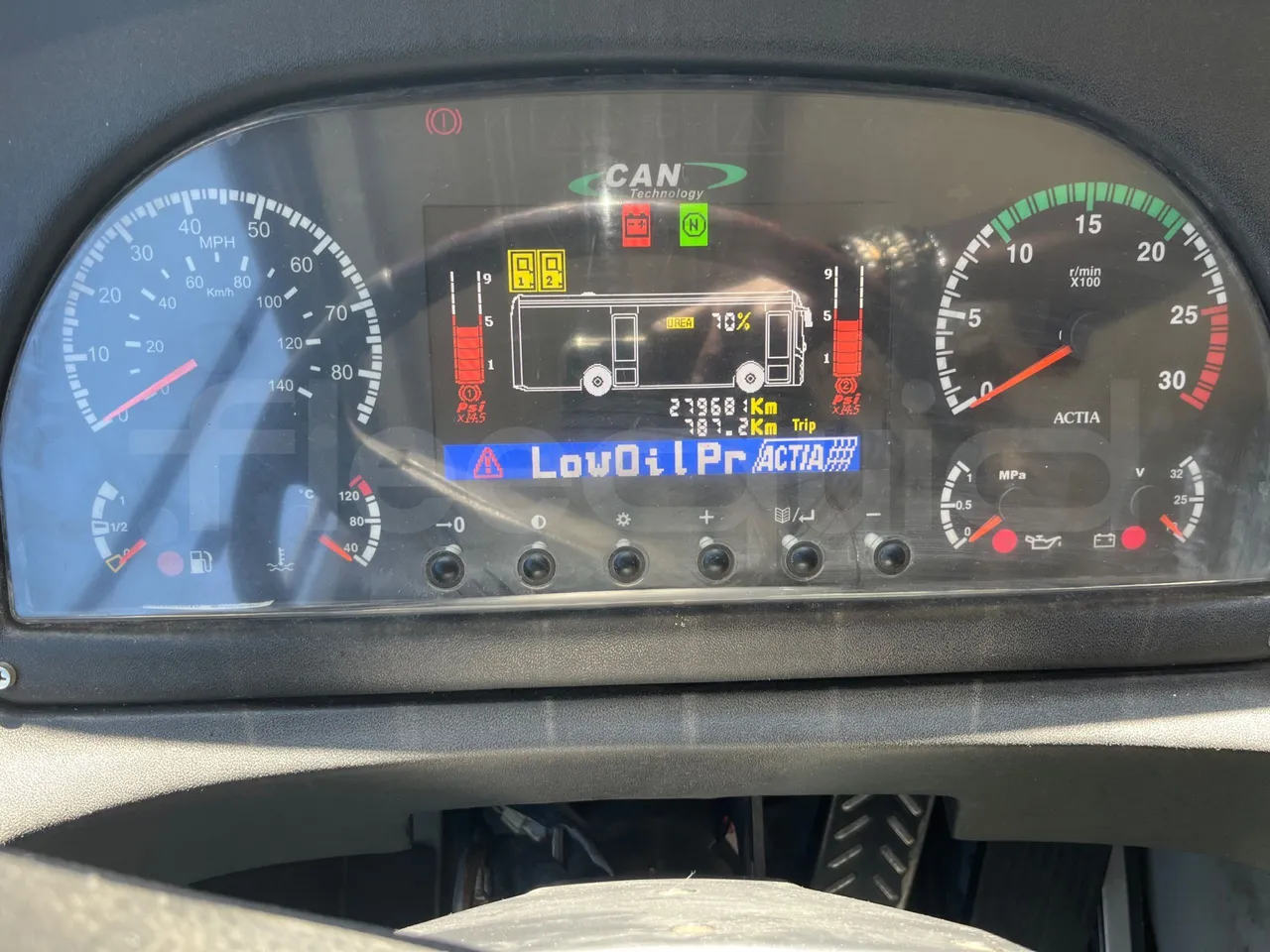 Ankai HFF6110GS1 ANKAI - Euro5 - 209kW - 11.400mt - dashboard lights on