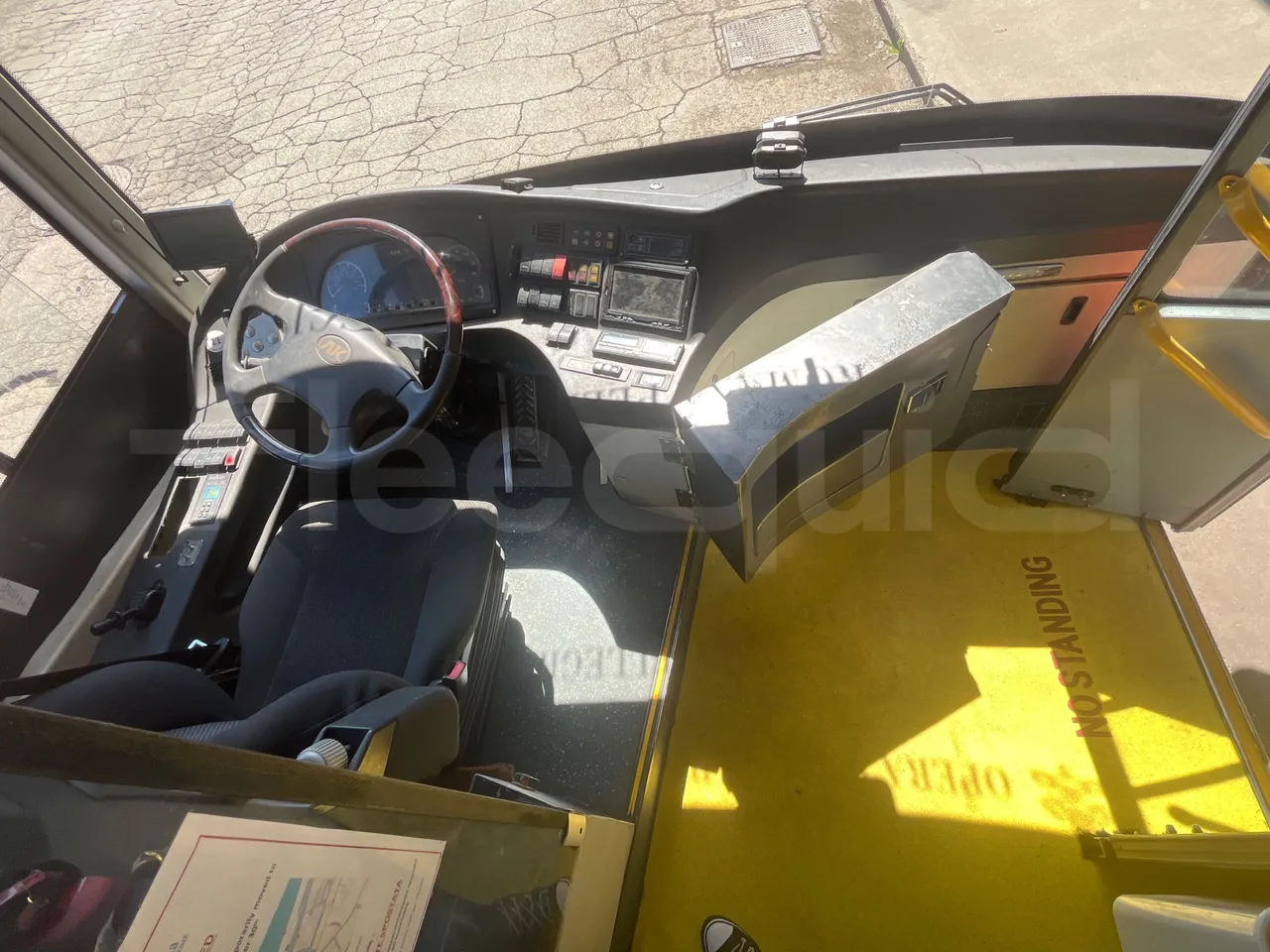 Ankai HFF6110GS1 ANKAI - Euro5 - 209kW - 11.400mt - steering wheel photo