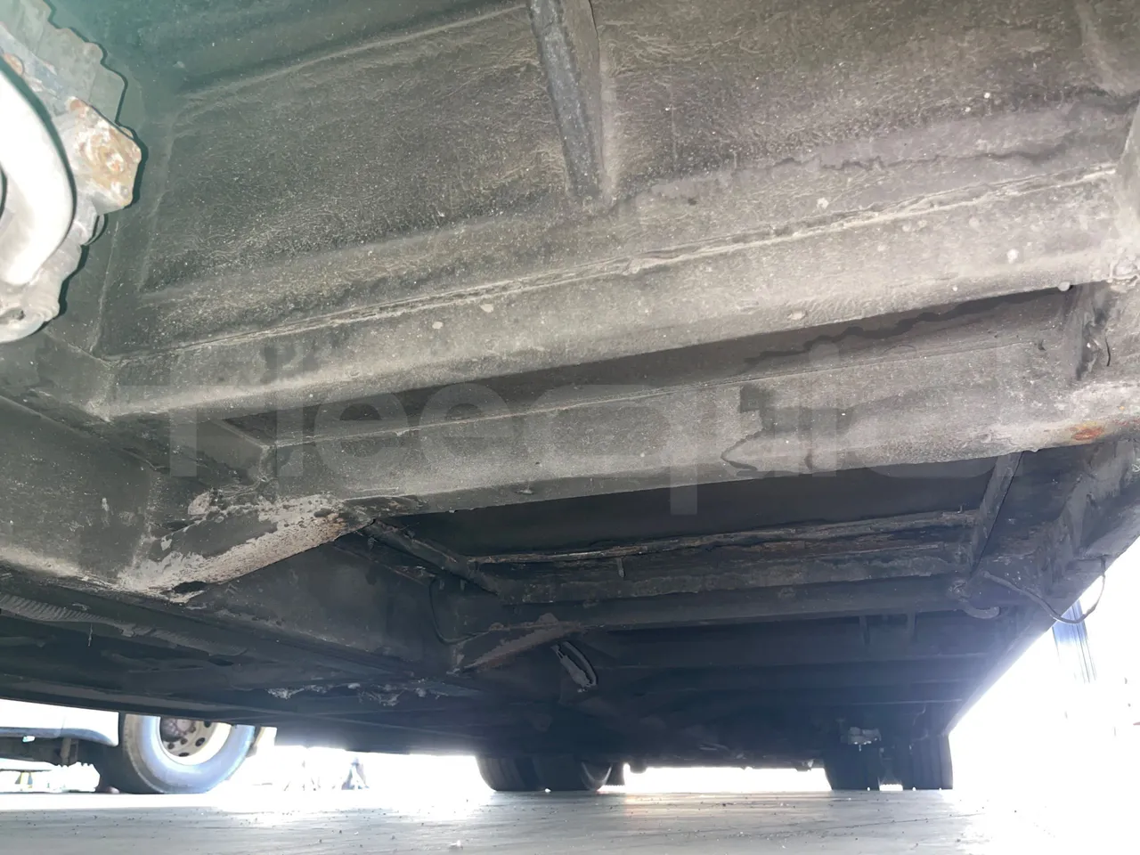 Ankai HFF6110GS1 ANKAI - Euro5 - 209kW - 11.400mt - central undercarriage photo