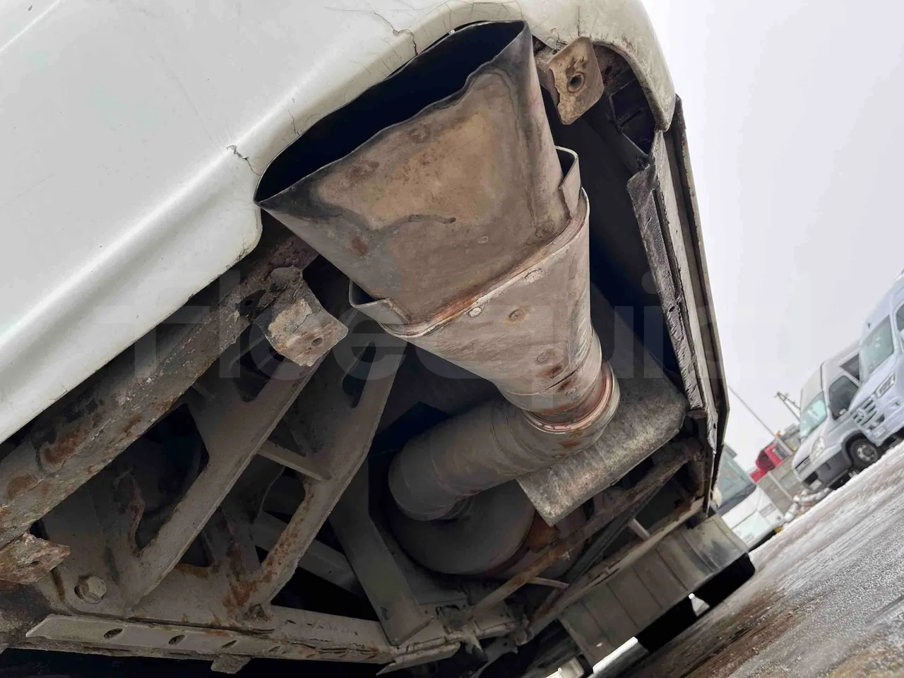 Irisbus Arway SFR160 -7A -  Euro4 - 243kW - 12.756mt - exhaust photo