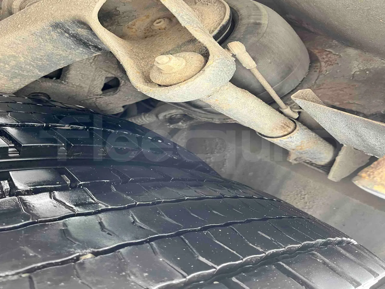 Irisbus Arway SFR160 -7A -  Euro4 - 243kW - 12.756mt - axle 2 shock absorbers 1 left