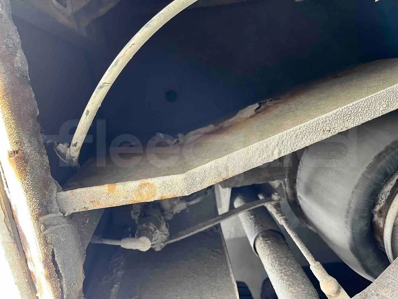 Irisbus Arway SFR160 -7A -  Euro4 - 243kW - 12.756mt - axle 2 shock absorbers 2 left