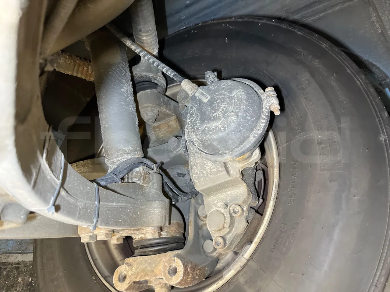 Iveco Crossway SFR160/ Euro 5 - 280 Kw - 10,655 Mt - front brake calipers left