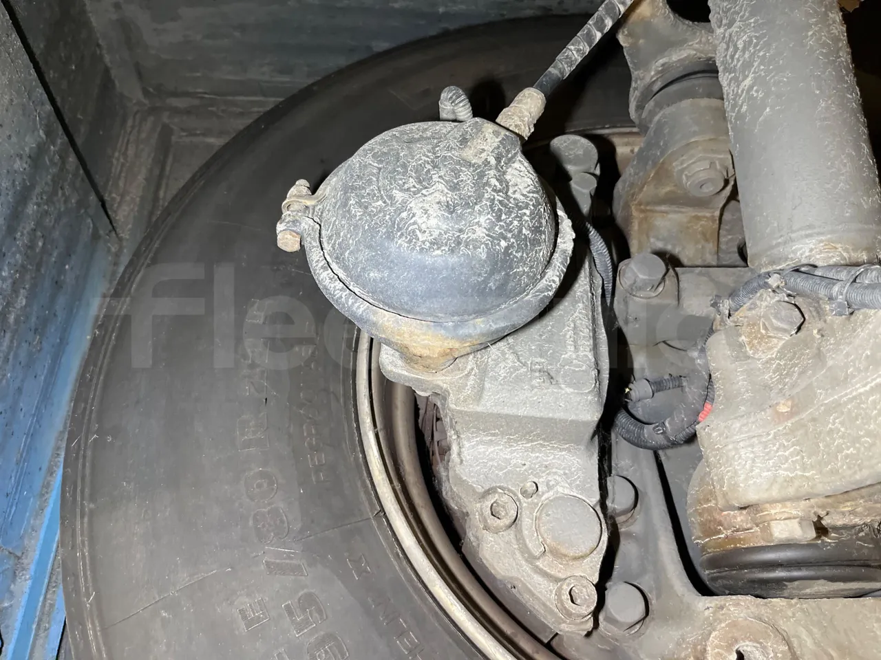 Iveco Crossway SFR160/ Euro 5 - 280 Kw - 10,655 Mt - front brake calipers right