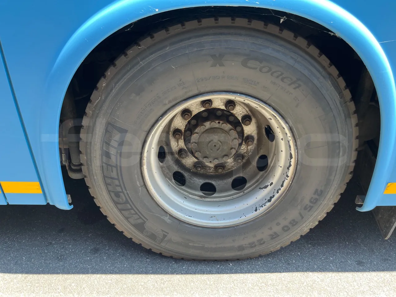 Iveco Crossway SFR160/ Euro 5 - 280 Kw - 10,655 Mt - rear left tire photo