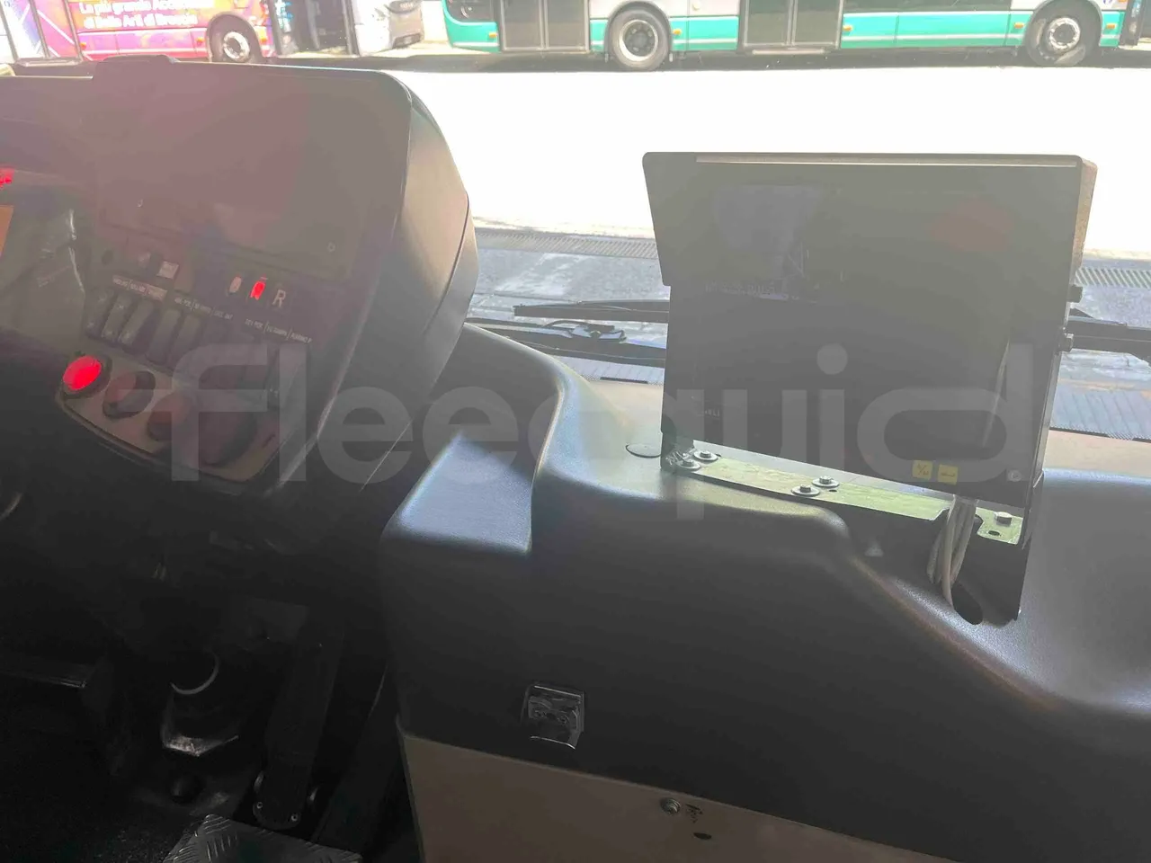 Iveco Citelis - radio accessories photo