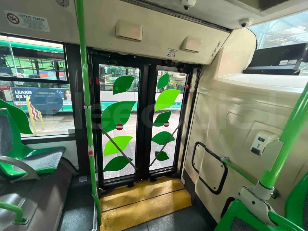Iveco Citelis - toilette accessories photo