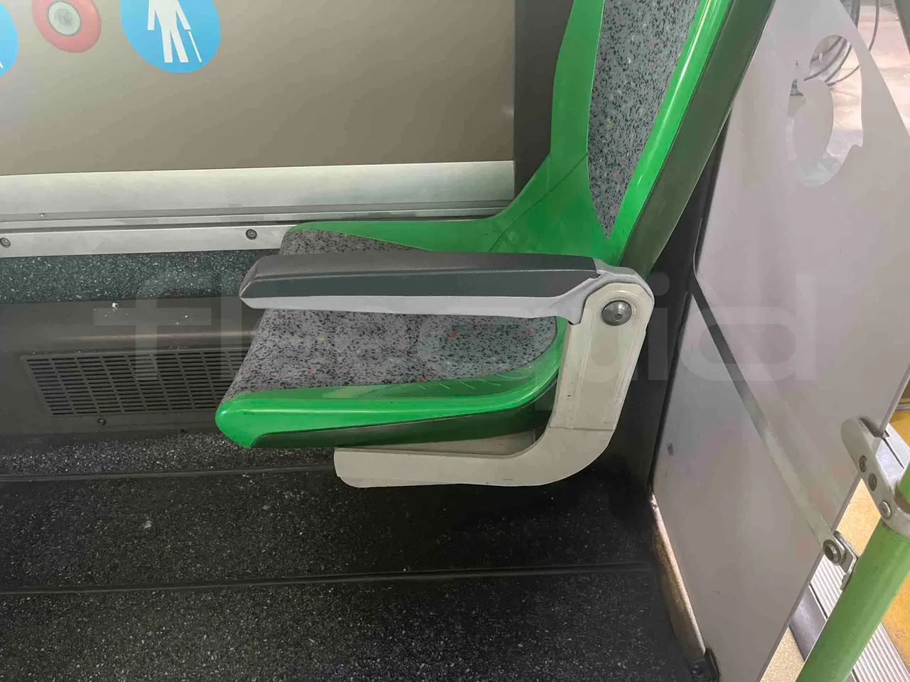 Iveco Citelis - armrest detail photo