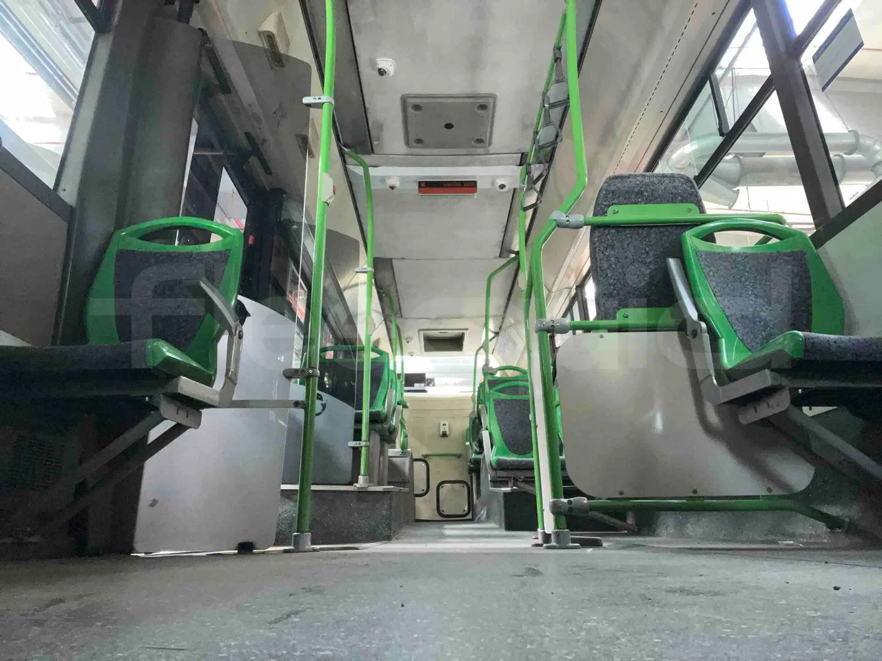 Iveco Citelis - seat brackets photo