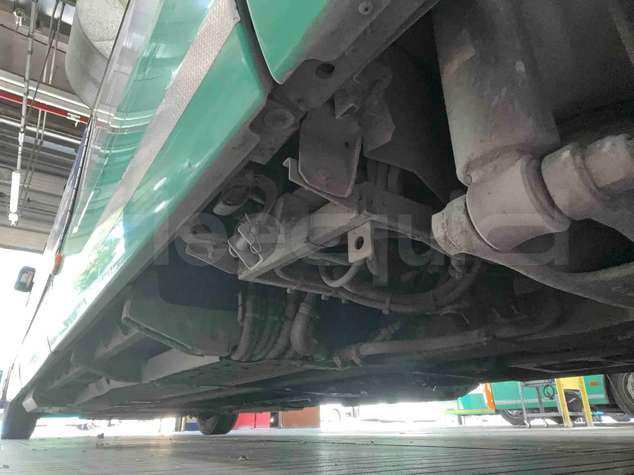 Iveco Citelis - axle 2 caliper brakes right
