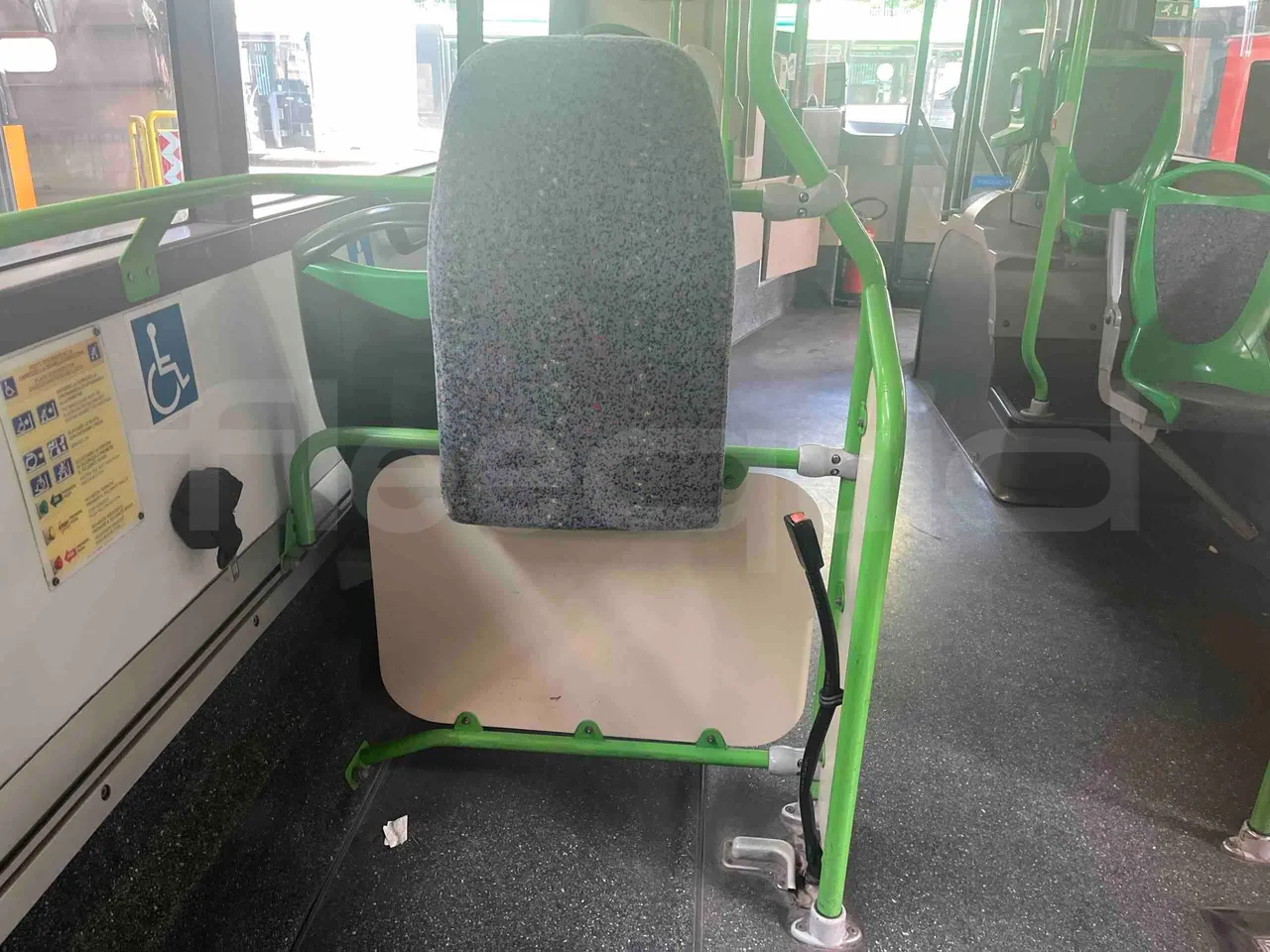 Iveco Citelis - folding seat photo