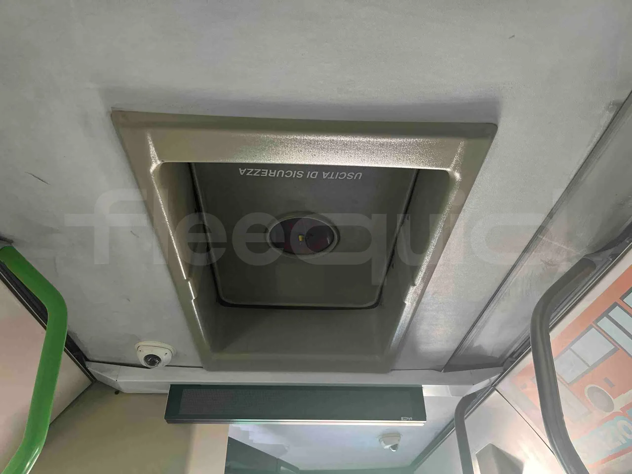 Iveco Citelis - roof hatch 2