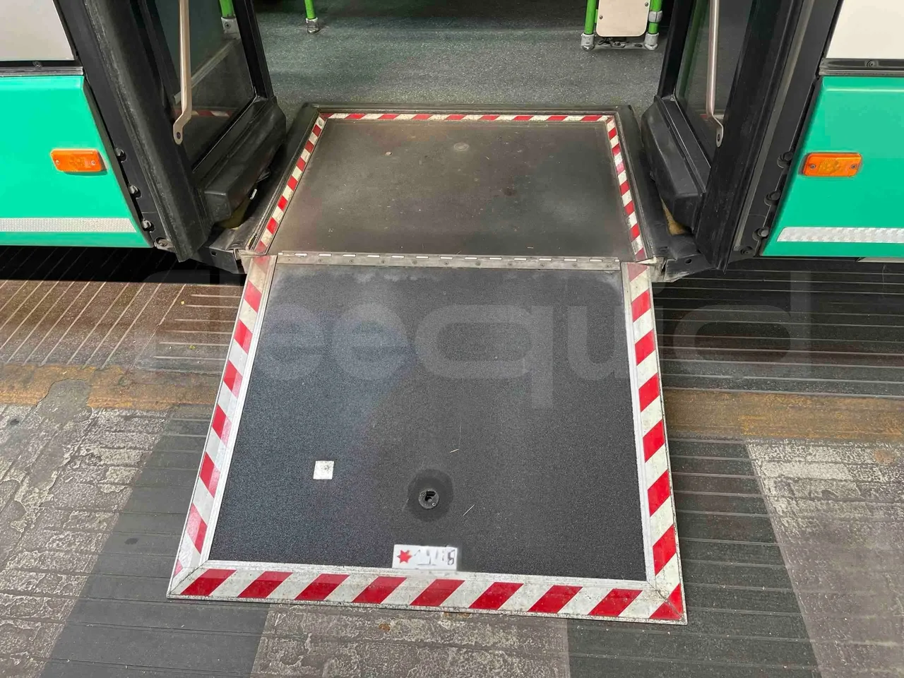 Iveco Citelis - platform open photo