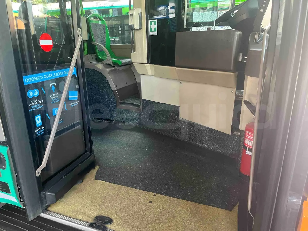 Iveco Citelis - hostess seat photo