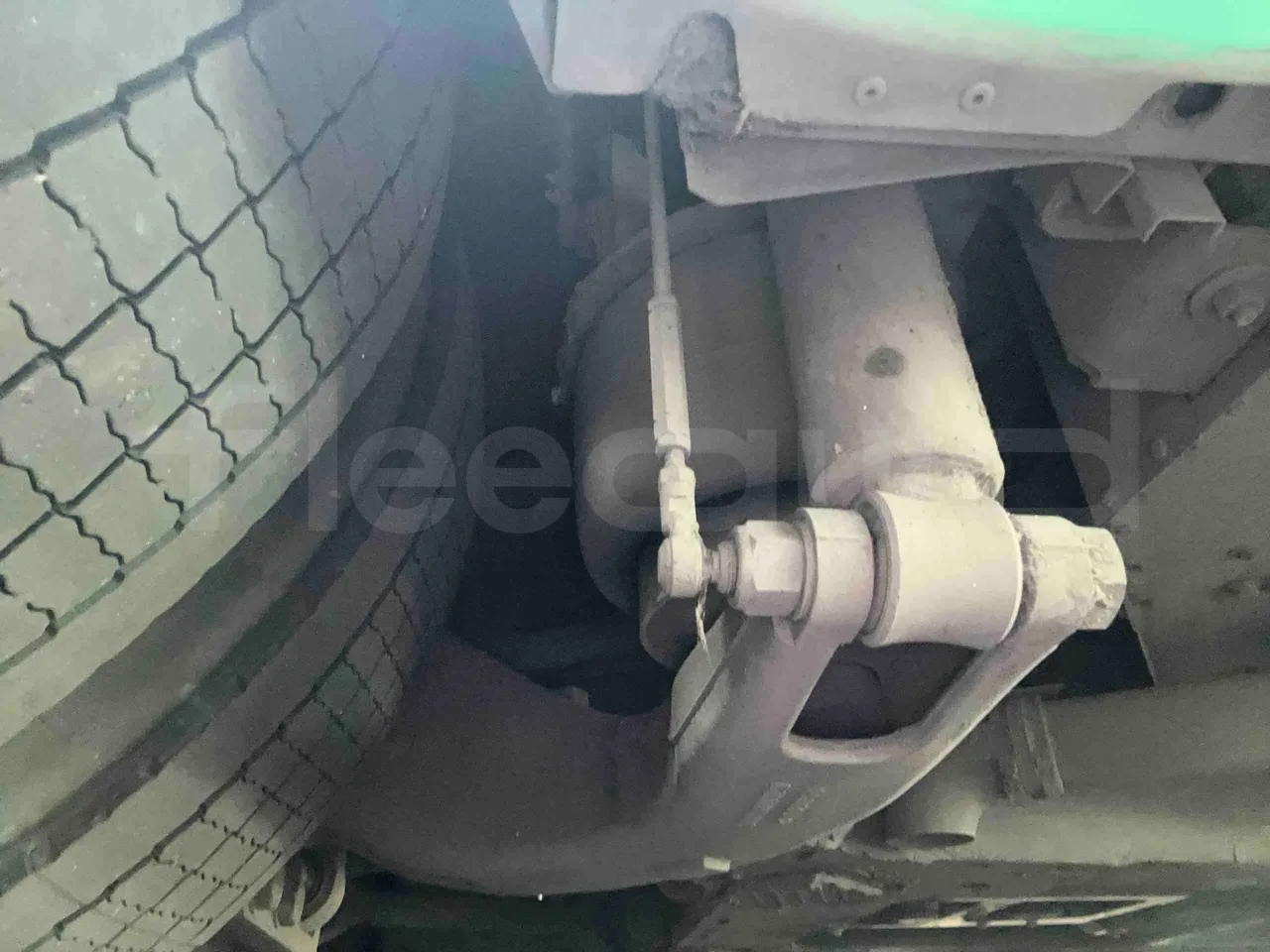 Iveco Citelis - axle 3 right side