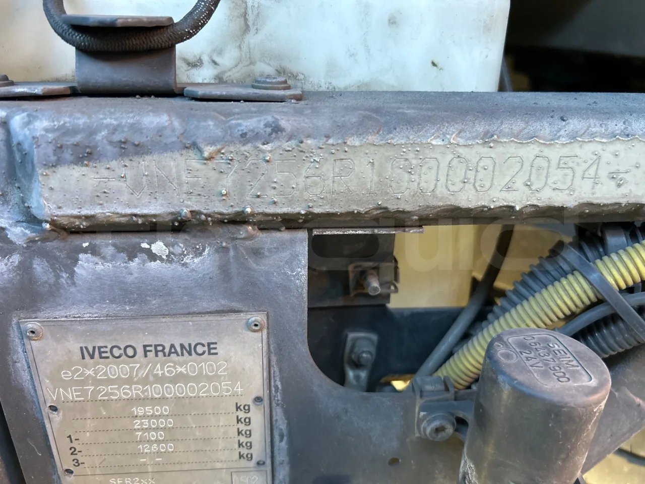Iveco Magelys SFR2XX QC E8CU - EURO 6 - 294 Kw - 12.830 mt - chassis VIN photo
