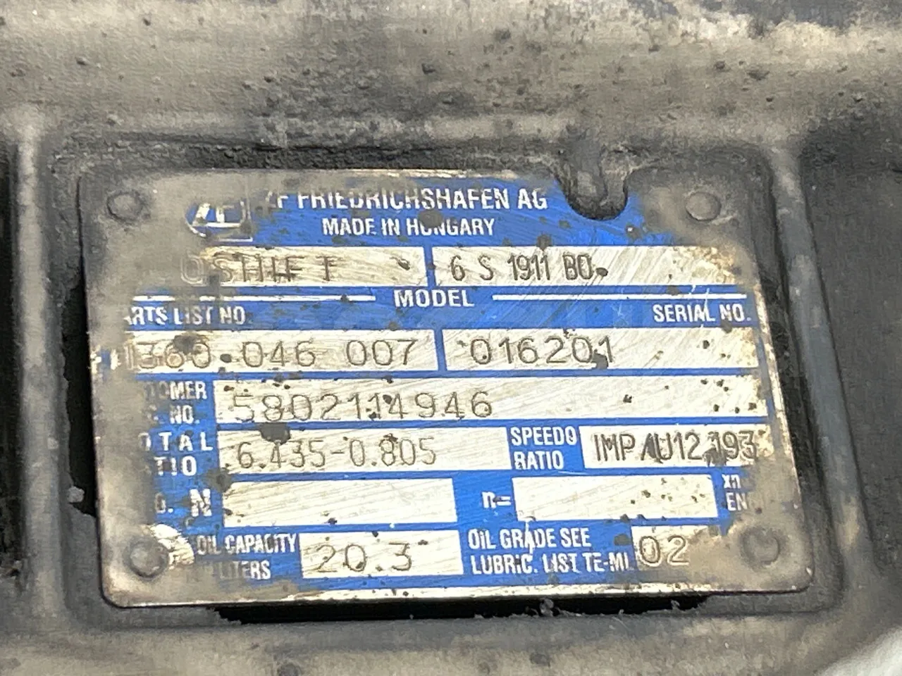 Iveco Magelys SFR2XX QC E8CU - EURO 6 - 294 Kw - 12.830 mt - gearbox plate photo