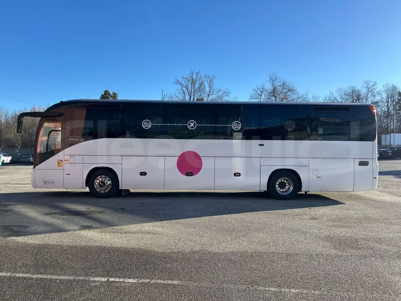 Iveco Magelys SFR2XX QC E8CU - EURO 6 - 294 Kw - 12.830 mt - left side photo