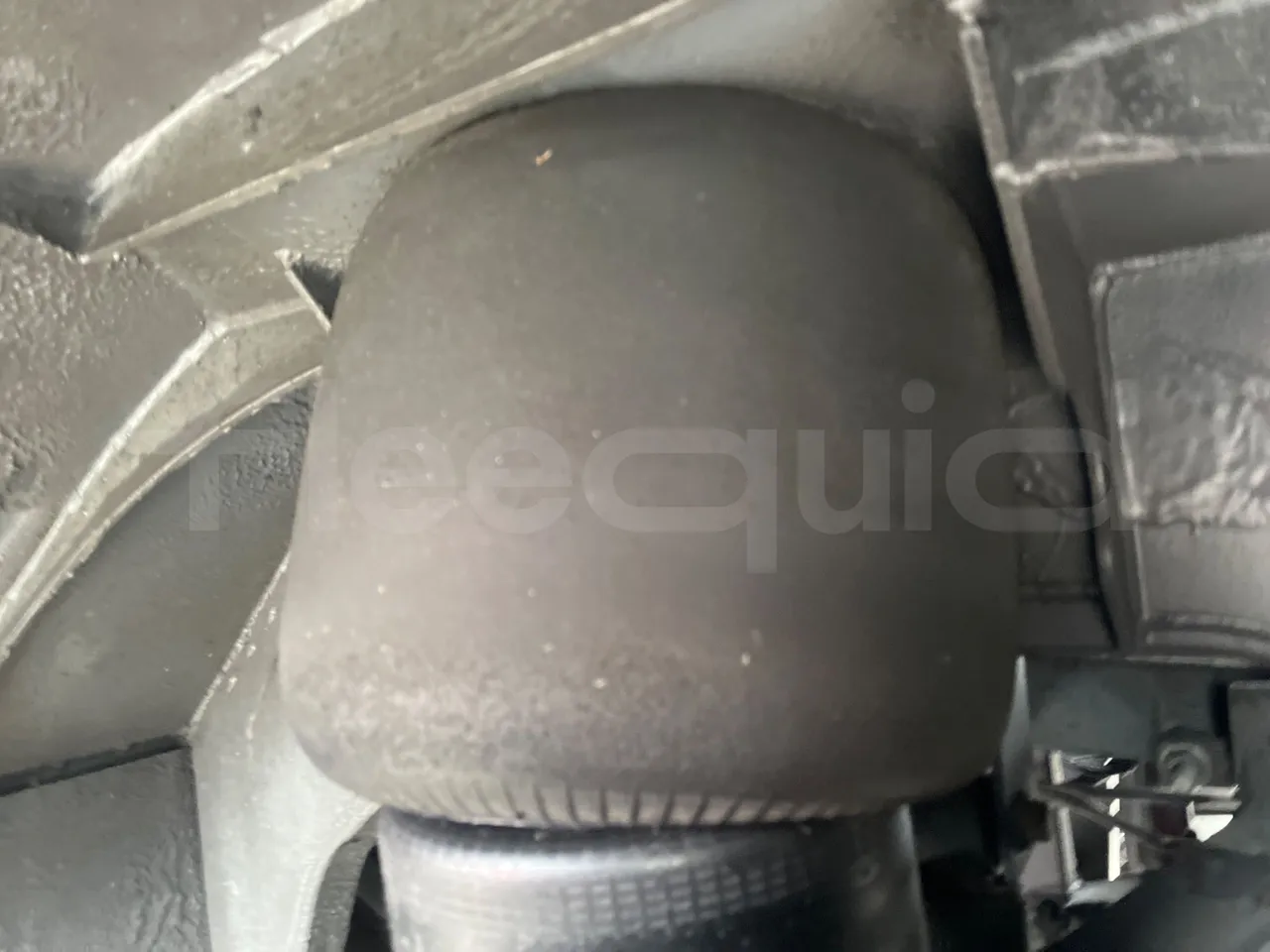 Volvo Beulas Glory B3RJ3C60C - Euro 6 - 345 kW - 14.600 mt - front air springs left