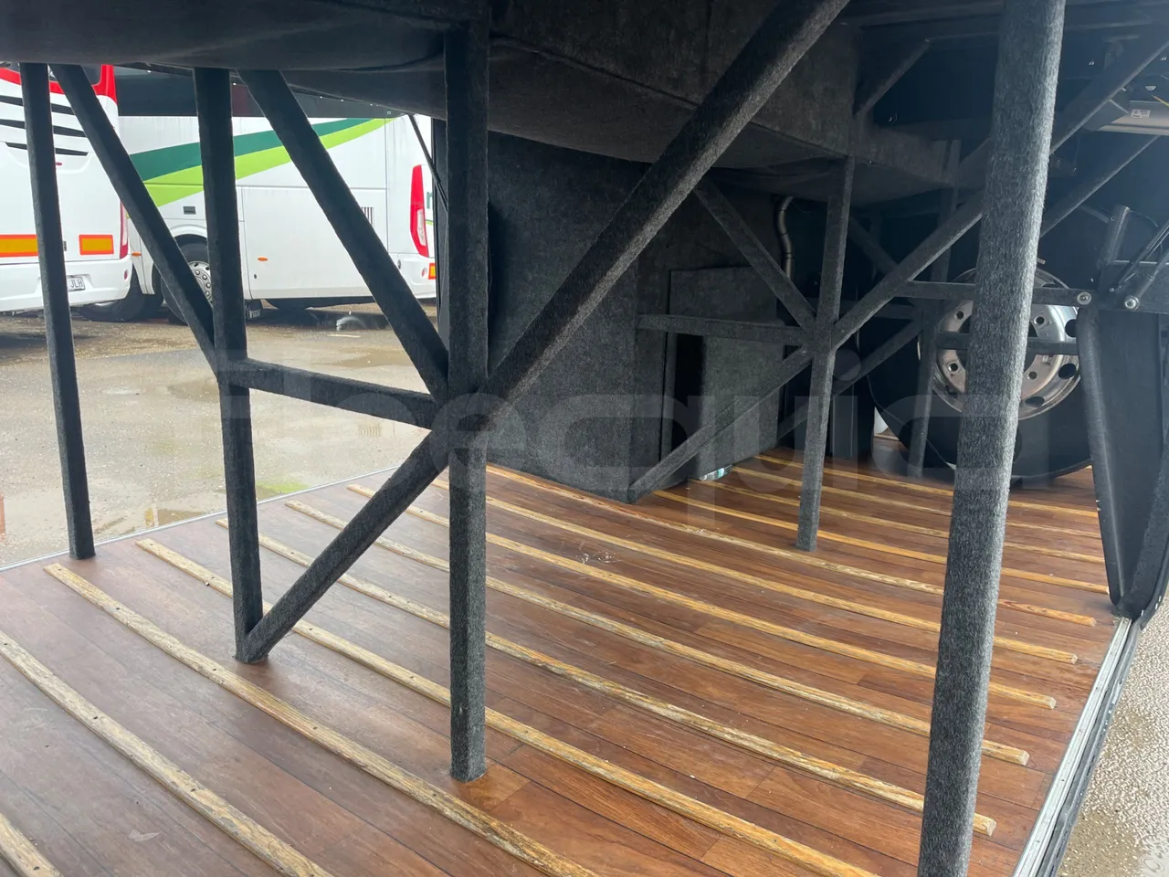 Volvo Beulas Glory B3RJ3C60C - Euro 6 - 345 kW - 14.600 mt - internal frame rust check