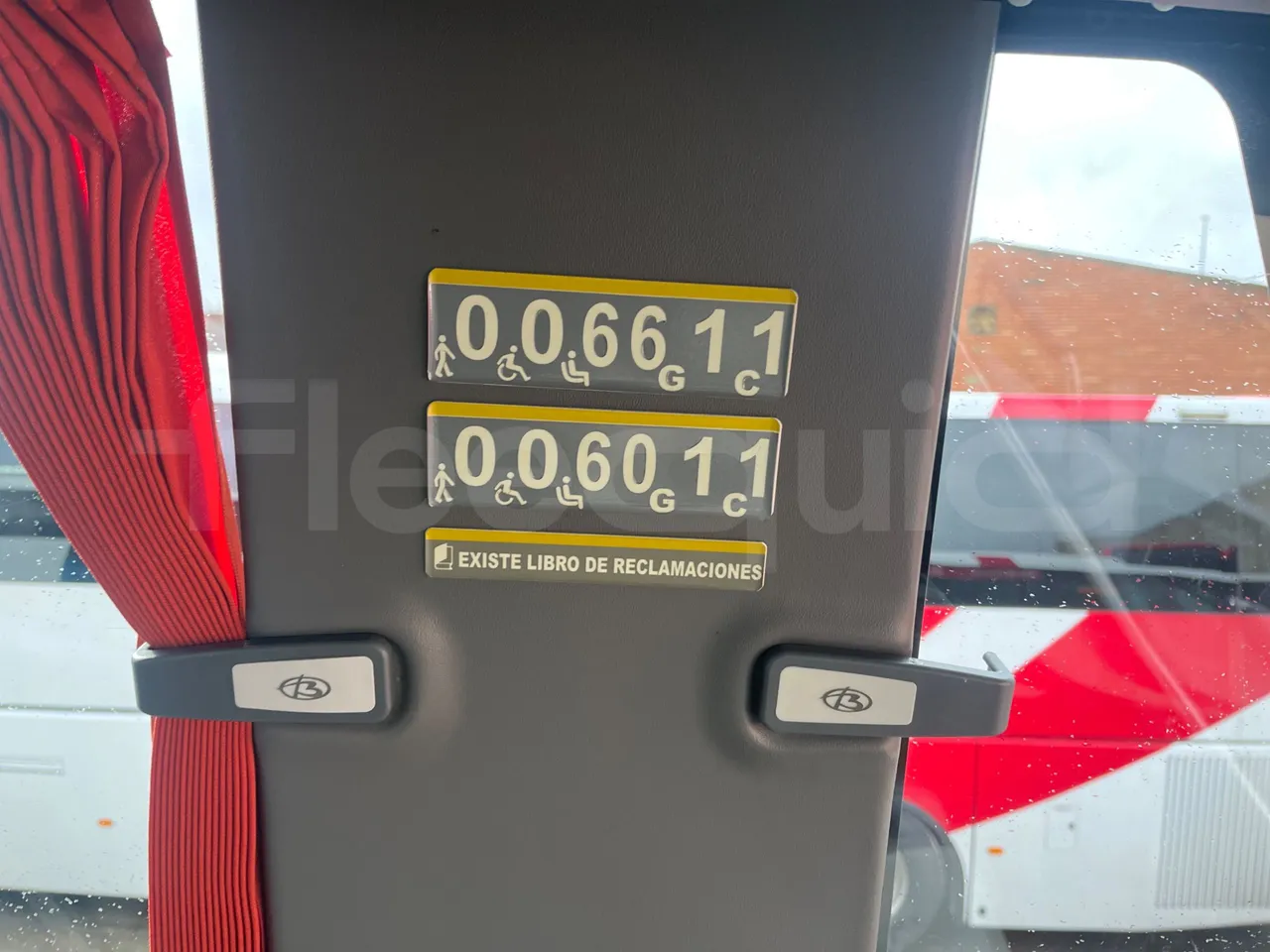 Volvo Beulas Glory B3RJ3C60C - Euro 6 - 345 kW - 14.600 mt - seat plate photo