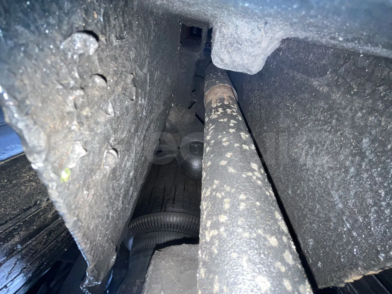 Volvo Beulas Glory B3RJ3C60C - Euro 6 - 345 kW - 14.600 mt - axle 2 shock absorbers 2 left