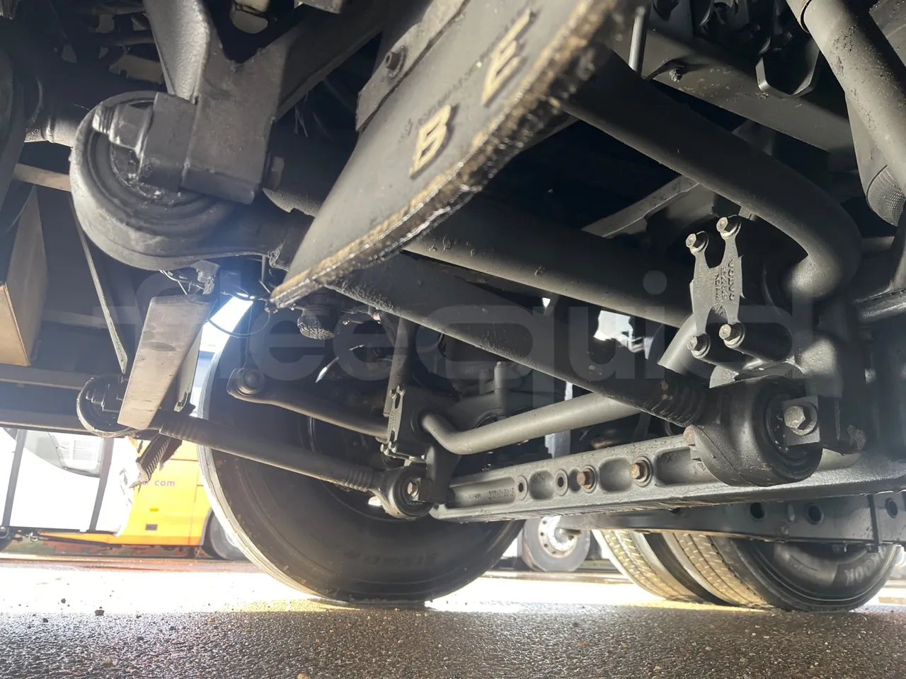 Volvo Beulas Glory B3RJ3C60C - Euro 6 - 345 kW - 14.600 mt - axle 3 left side