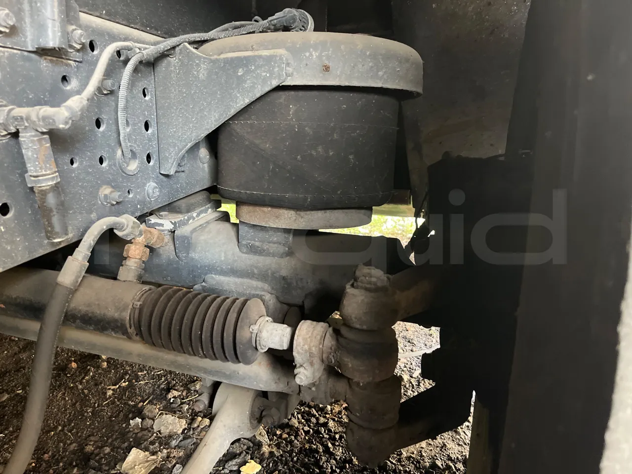 Iveco Magirus A260S/80 COMES - Euro3 - 218kW - 9.310mt - axel 2 air springs 1 left