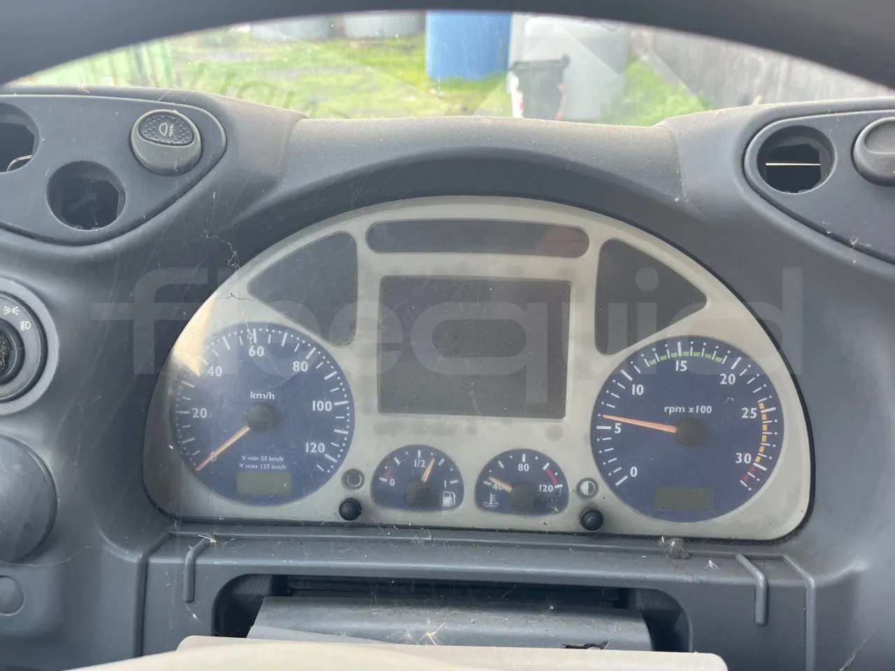 Iveco Magirus A260S/80 COMES - Euro3 - 218kW - 9.310mt - dashboard lights on