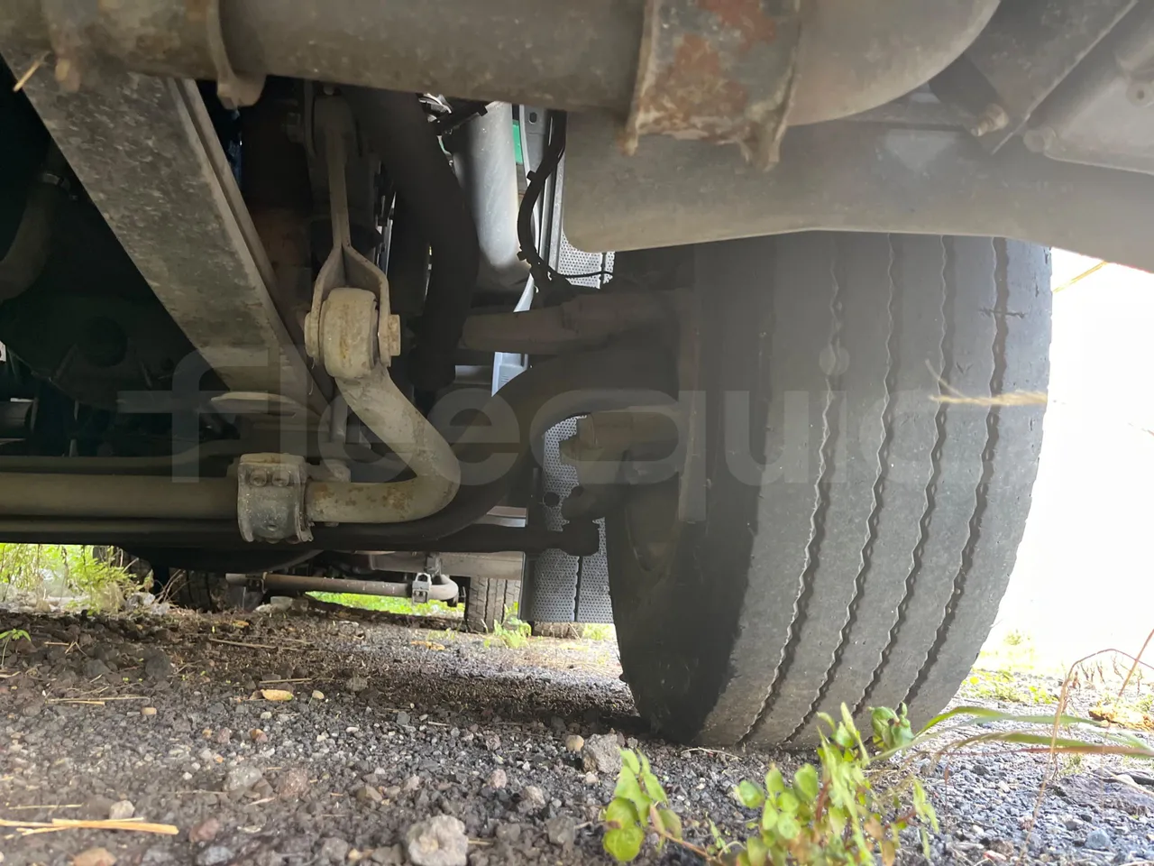 Iveco Magirus A260S/80 COMES - Euro3 - 218kW - 9.310mt - front axle left side