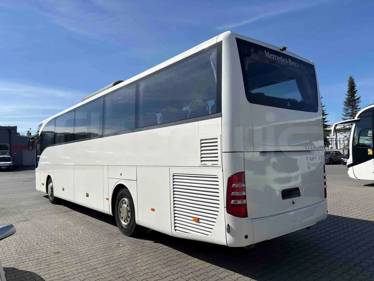 Mercedes-Benz Tourismo RHD - Euro5 - 300kW -  12.140mt - 3/4 left rear side