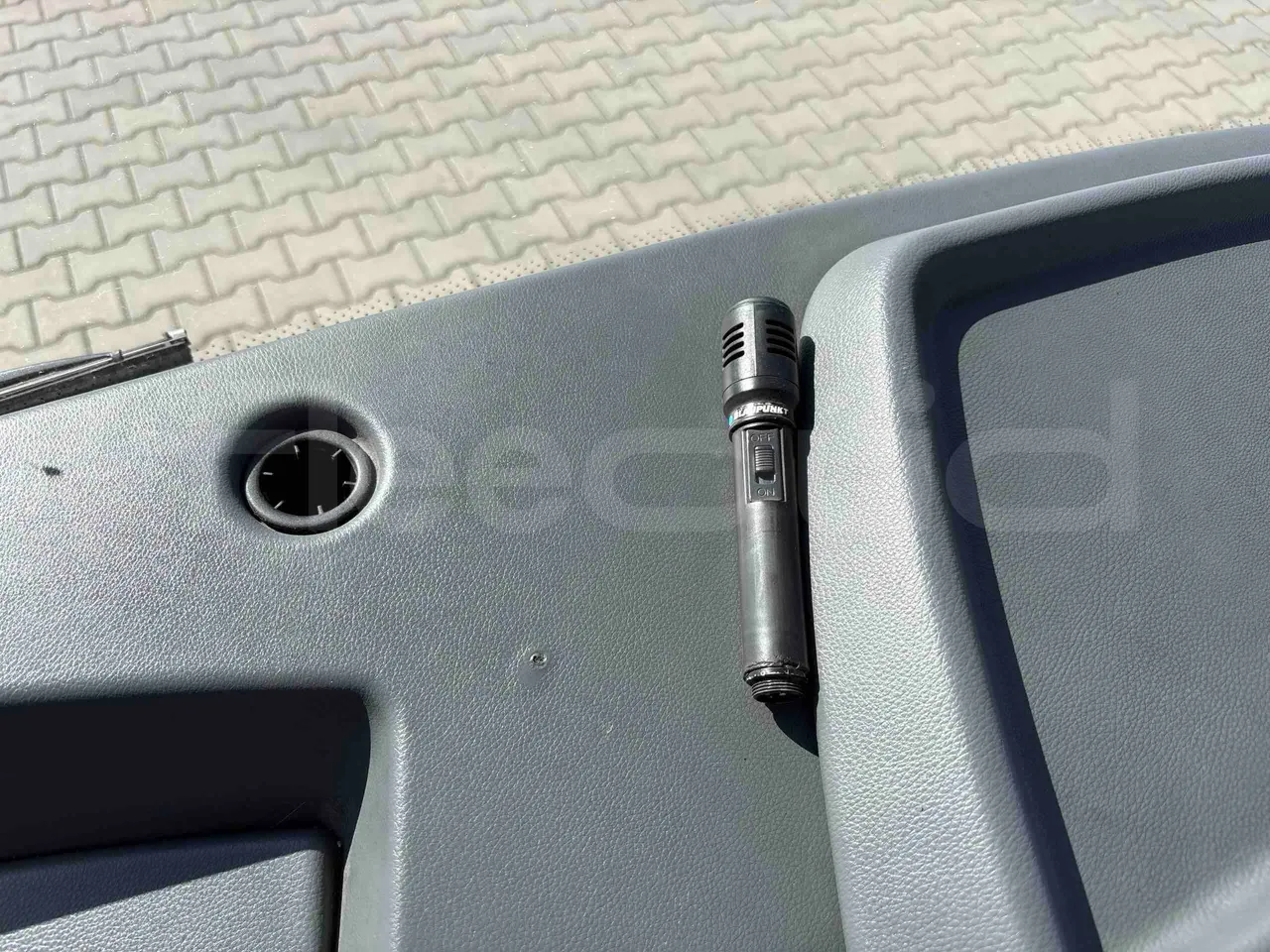 Mercedes-Benz Tourismo RHD - Euro5 - 300kW -  12.140mt - hostes microphone accessories photo