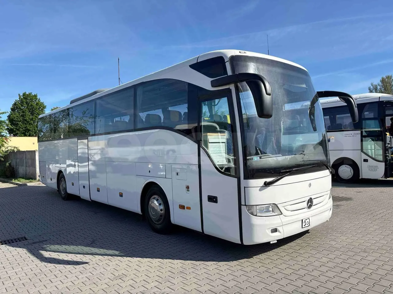 Mercedes-Benz Tourismo RHD - Euro5 - 300kW -  12.140mt - Base cover photo
