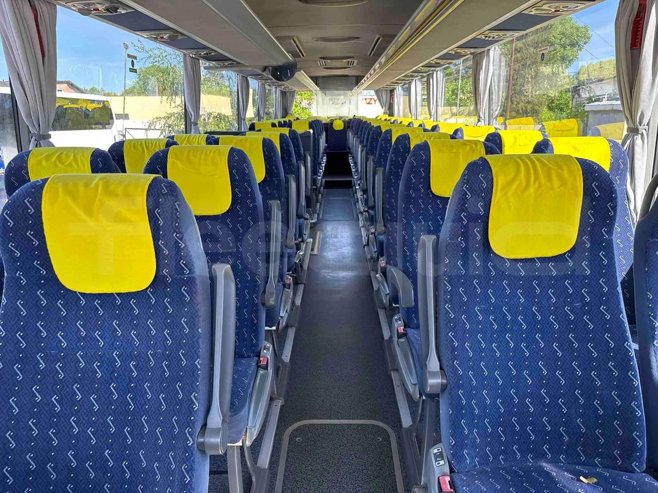 Mercedes-Benz Tourismo RHD - Euro5 - 300kW -  12.140mt - interior reverse seats driver height