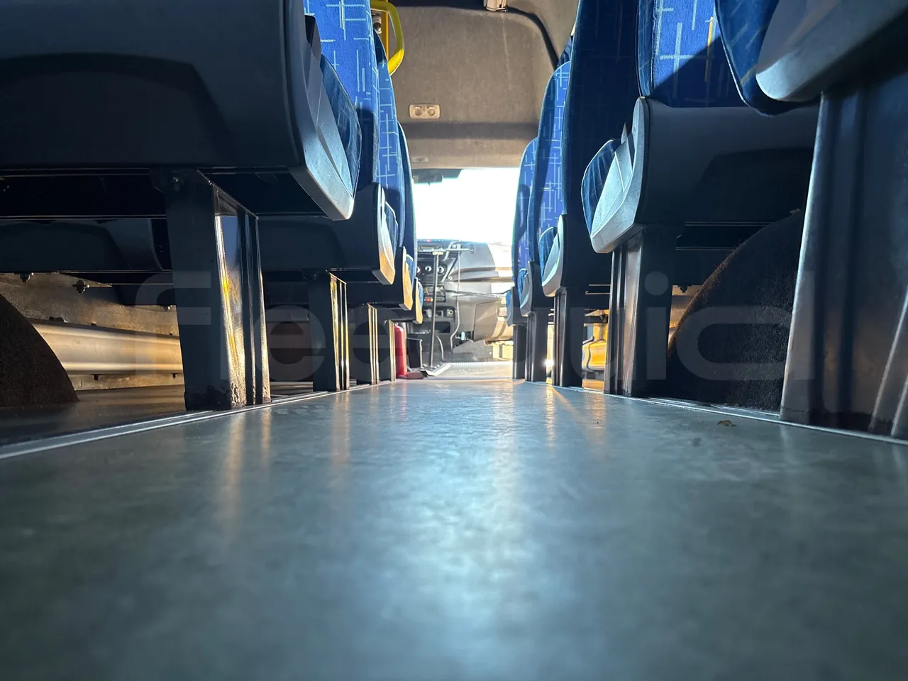 Iveco A50C17 CA1S- EURO 6 - 125 Kw - 7.8m - seat brackets photo