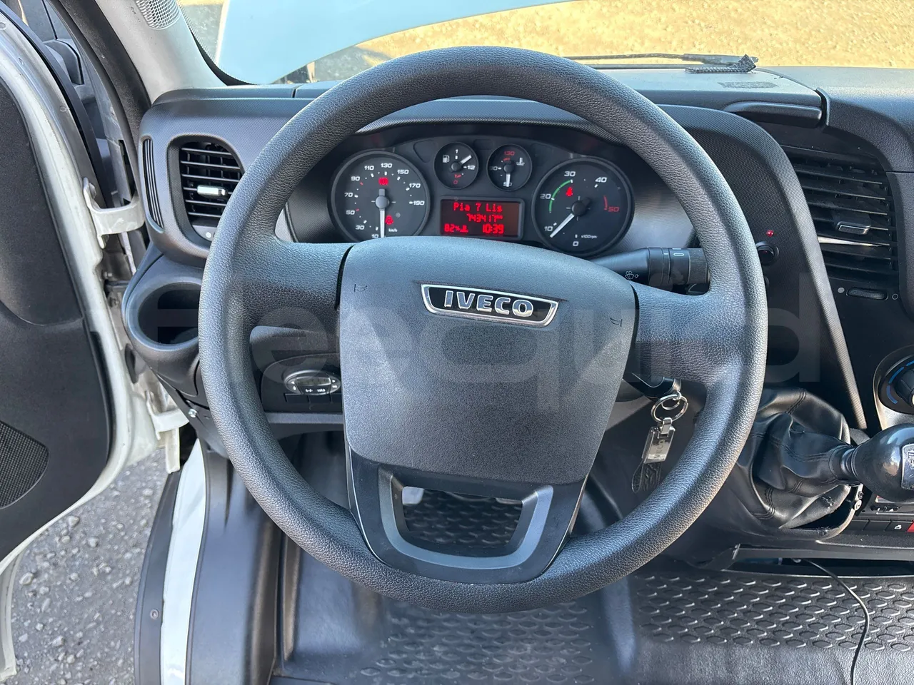 Iveco A50C17 CA1S- EURO 6 - 125 Kw - 7.8m - steering wheel photo