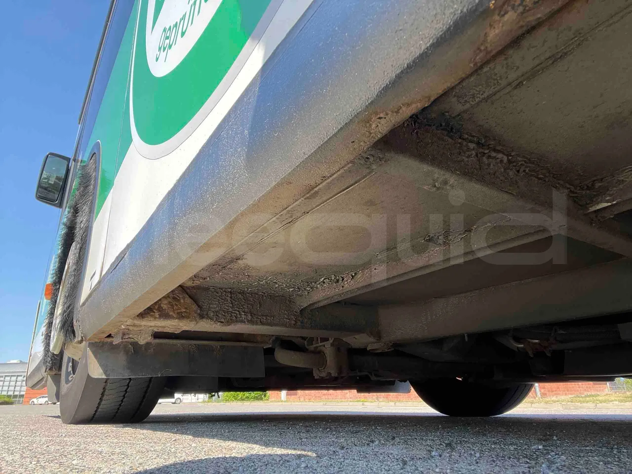 Mercedes-Benz Citaro G - First Axle Shock Absorbers Left Side