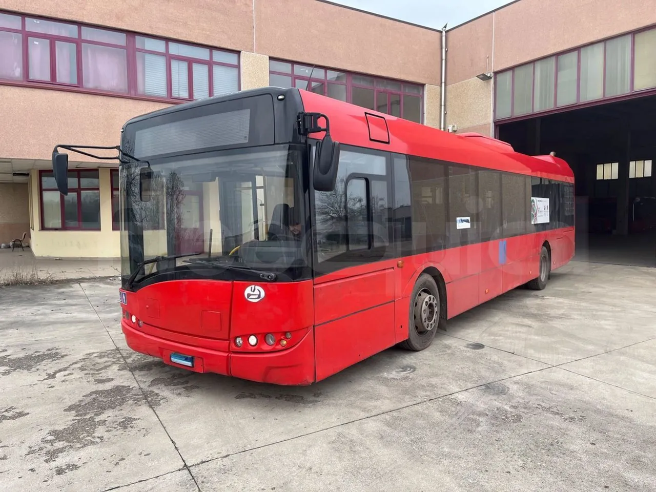 Solaris Urbino 12 - Euro6 - 240kW - 12mt - 3/4 front left