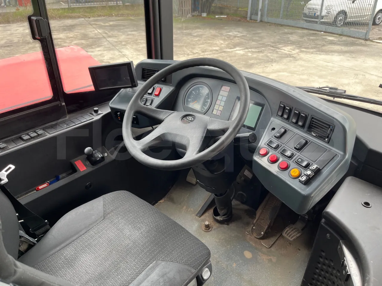 Solaris Urbino 12 - Euro6 - 240kW - 12mt - buttons panels on