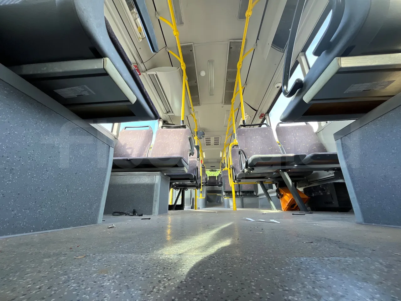 Man Lion's City A21 - EUR5 - 206kW - 11.980m - seat brackets photo