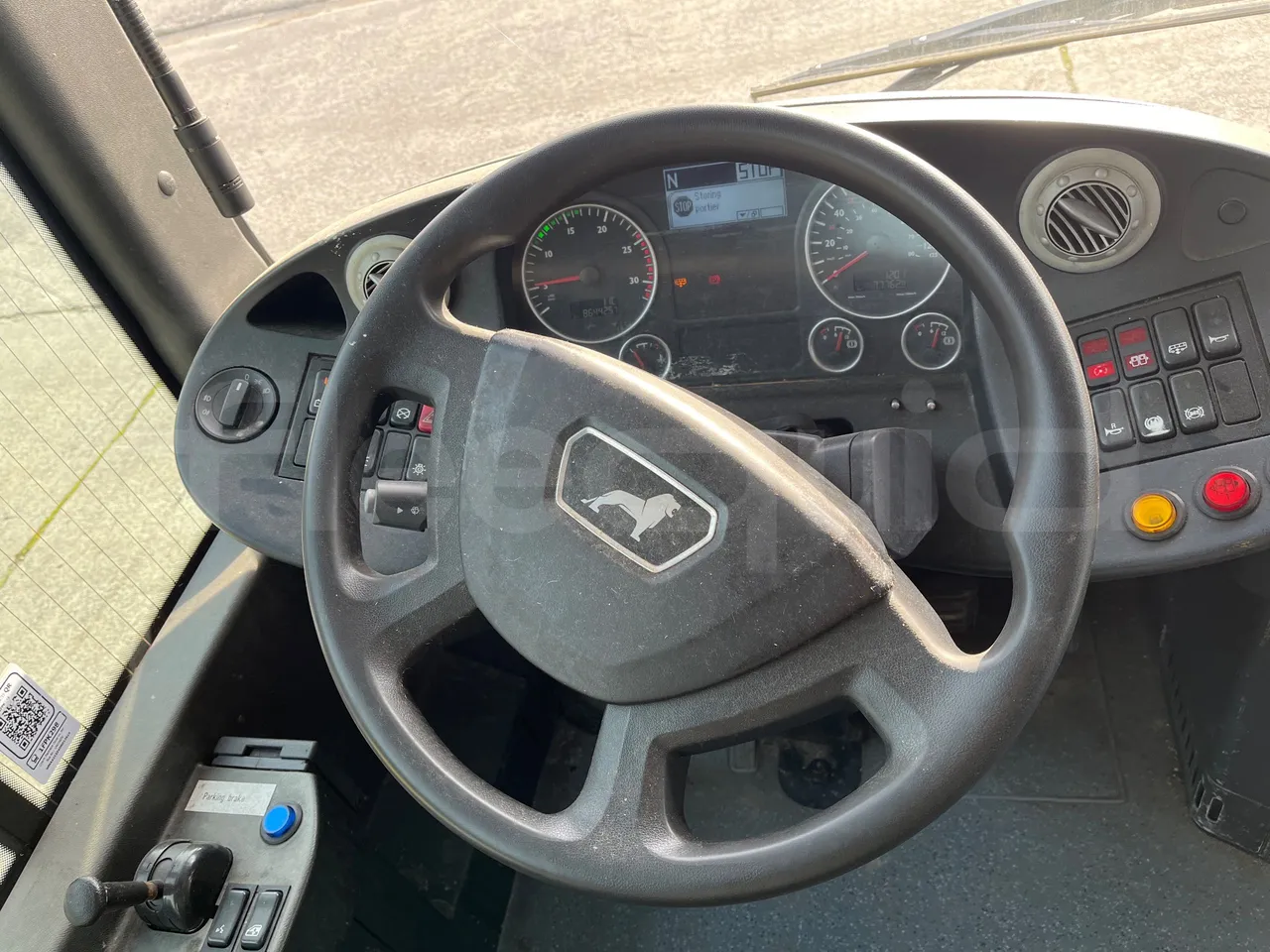 Man Lion's City A21 - EUR5 - 206kW - 11.980m - steering wheel photo