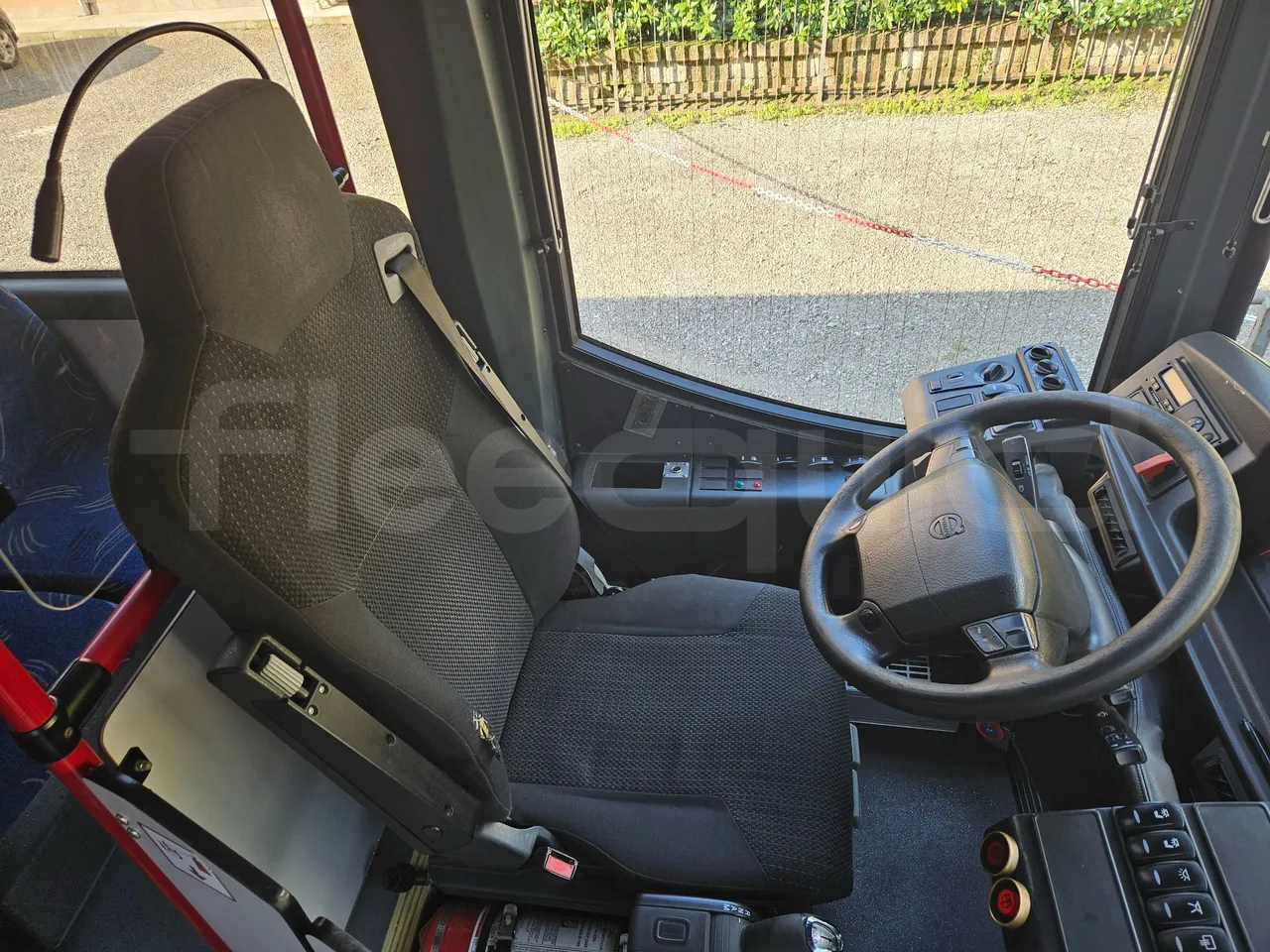 Volvo 8700B12B 12.340/ Euro 4 - 250 Kw - 12,200 Mt - driver's seat photo (mandatory for bus to scrap)