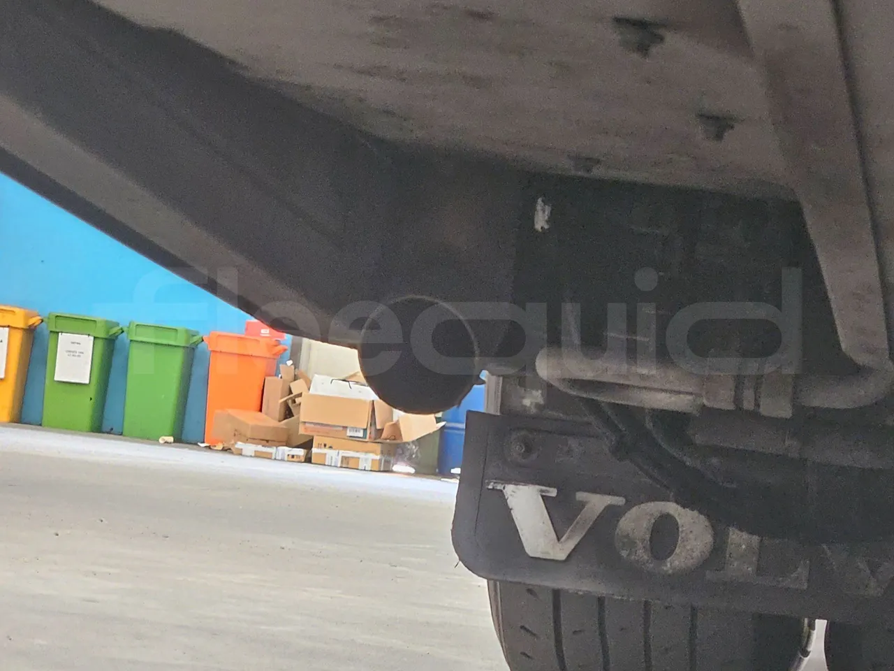 Volvo 8700B12B 12.340/ Euro 4 - 250 Kw - 12,200 Mt - exhaust photo