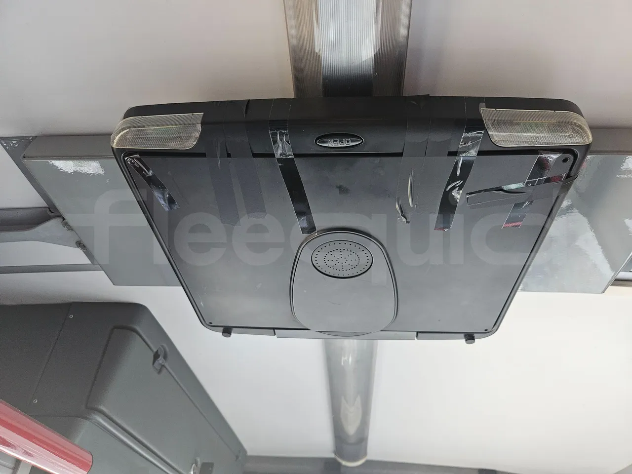 Volvo 8700B12B 12.340/ Euro 4 - 250 Kw - 12,200 Mt - monitor detail photo