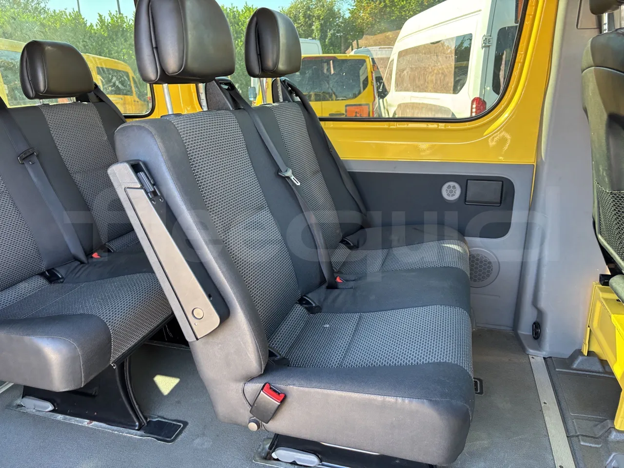 Mercedes-Benz Sprinter - Seats