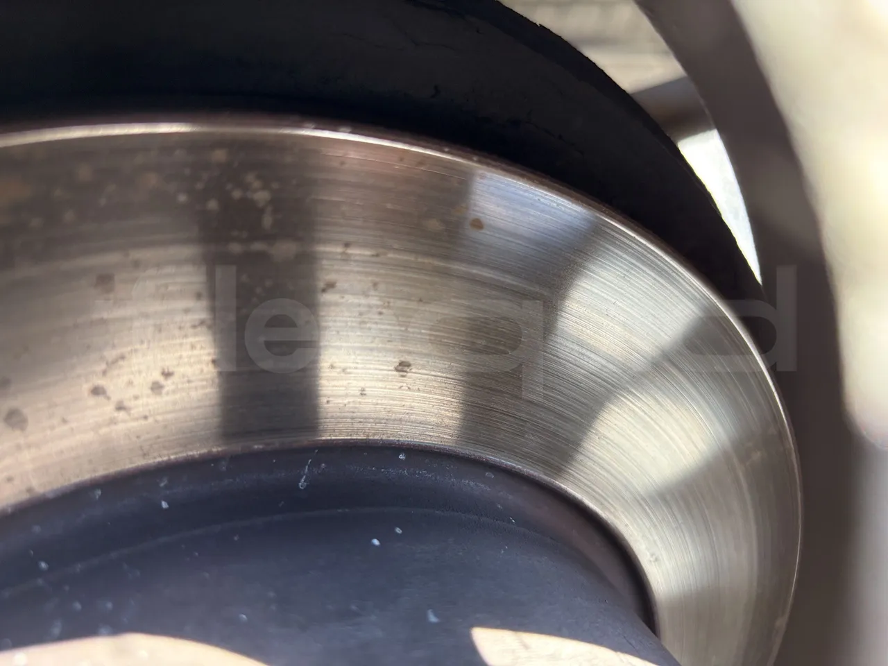 Mercedes-Benz Sprinter - Second Axle Discs Left Side
