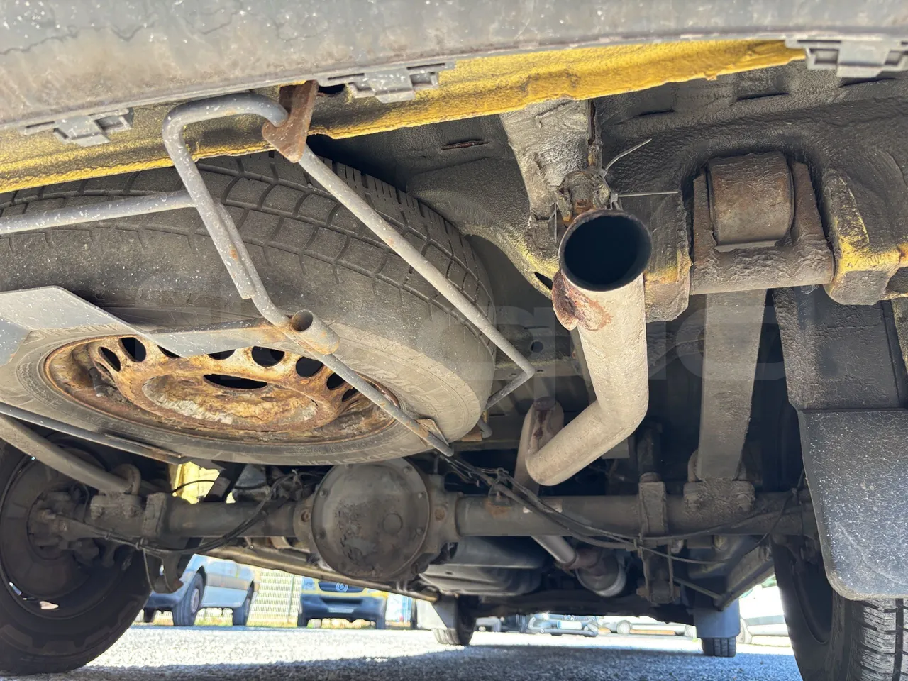 Mercedes-Benz Sprinter - Exhaust